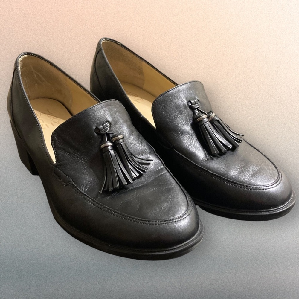 Naturalizer Black Loafers With Chunky Heel And Tassel Used Condition Size 8 Wide